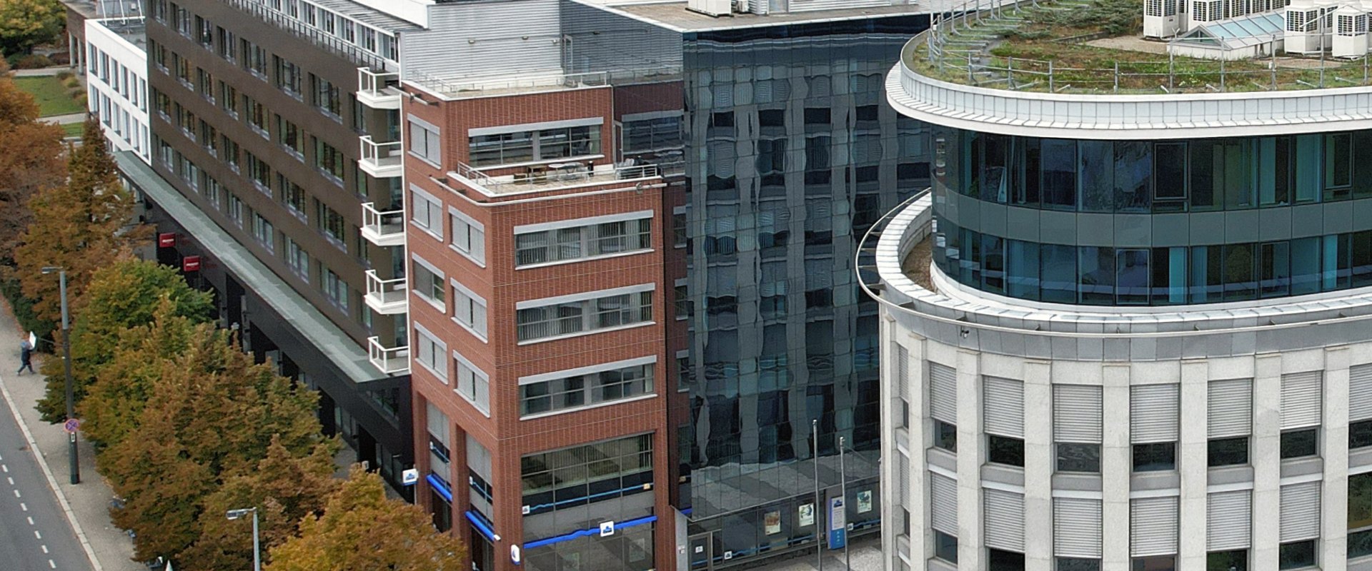 <p><strong>VINICE II</strong><br />
Pro více informací volejte +420 704 612 931</p>
